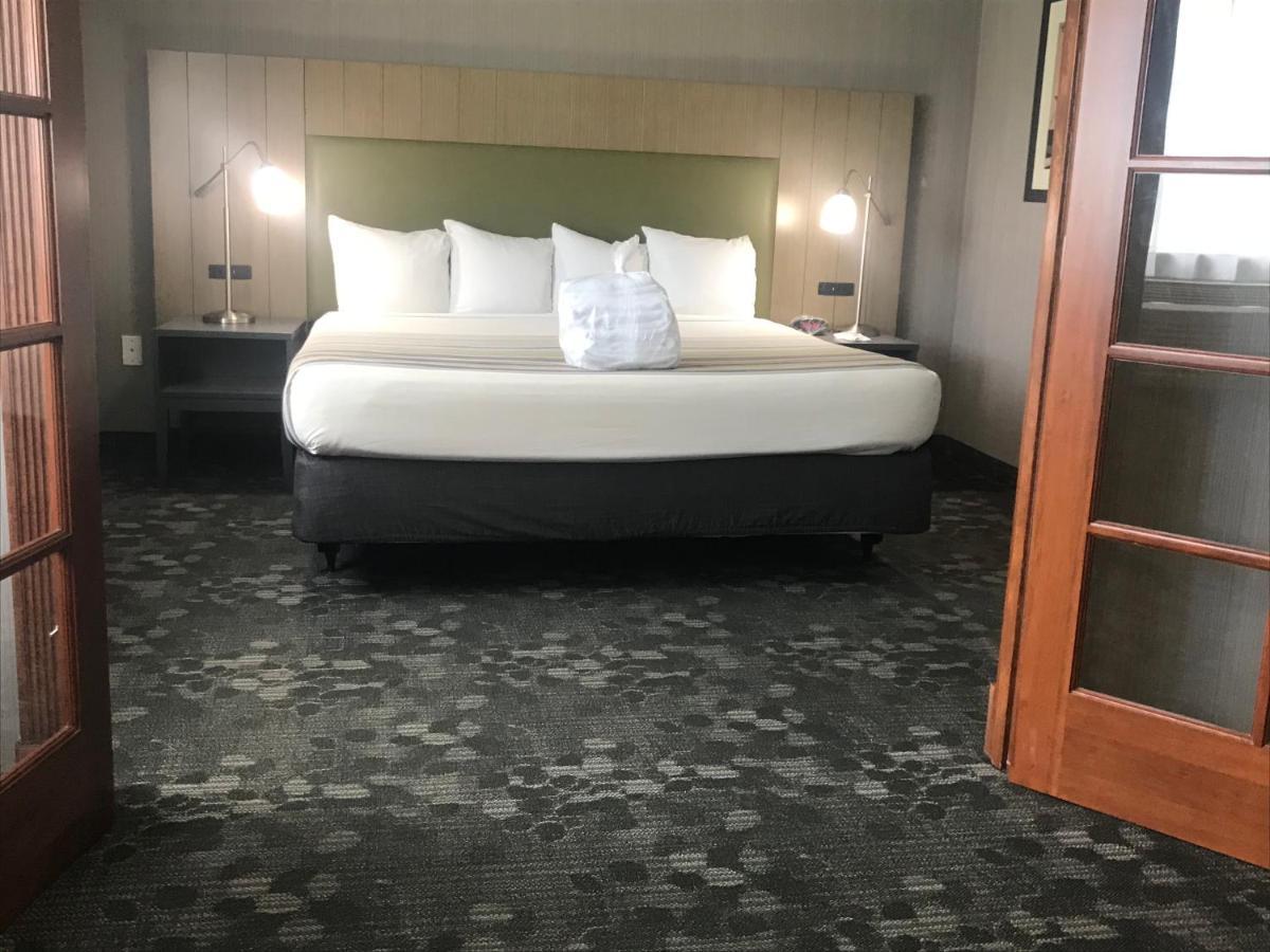 Country Inn & Suites By Radisson, Delta Park North Portland Zewnętrze zdjęcie